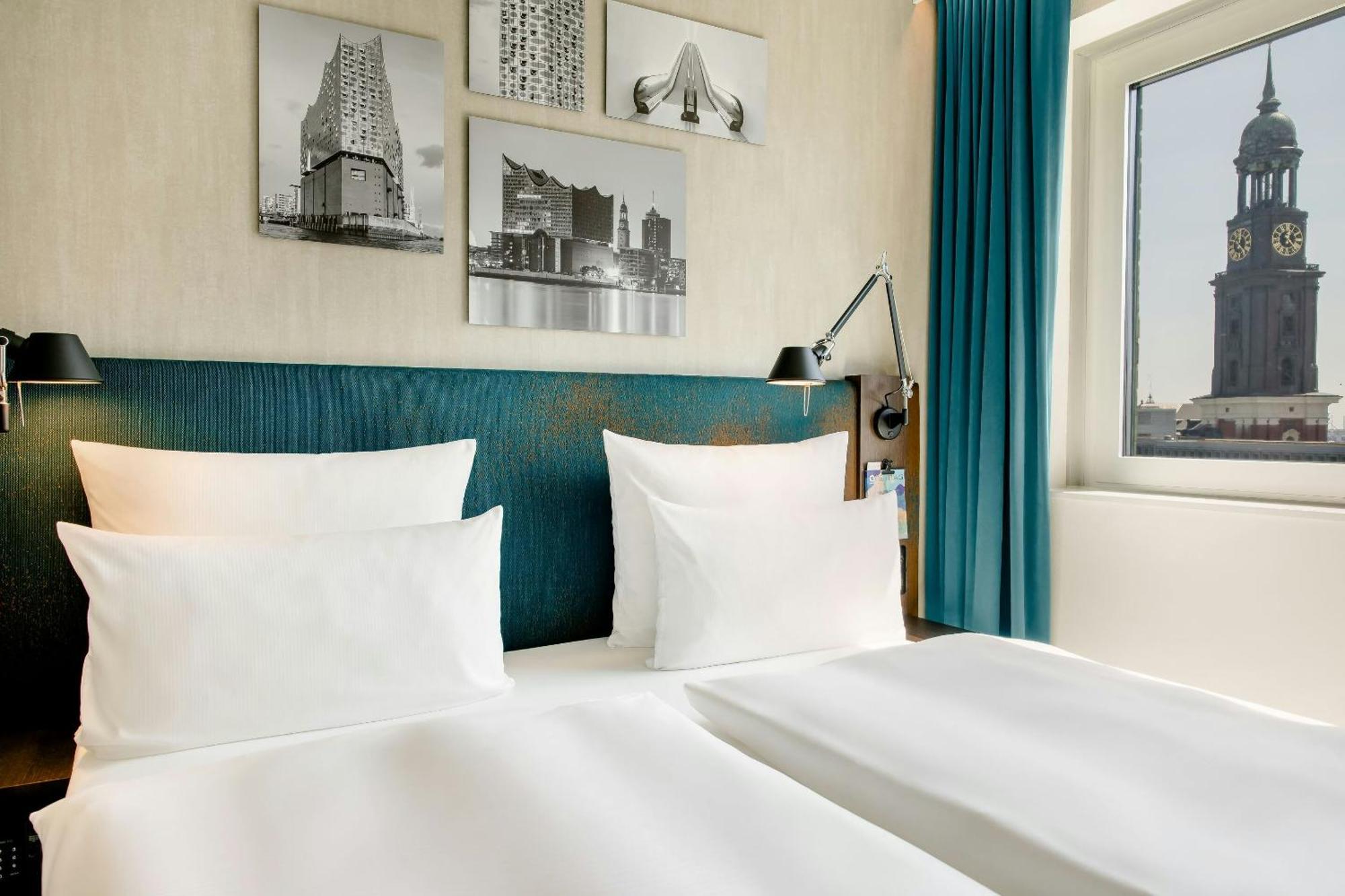Room Queen Size Bed,1746859330:JPEG